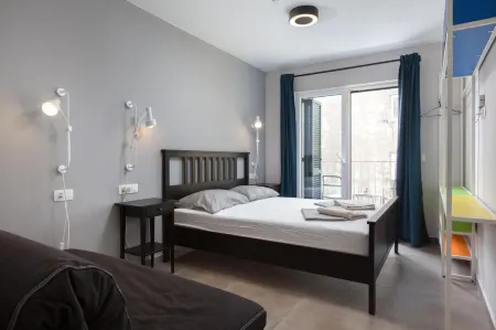 Subtub Hostel Makarska Отели рядом с достопримечательностью «Tucepi Beach»