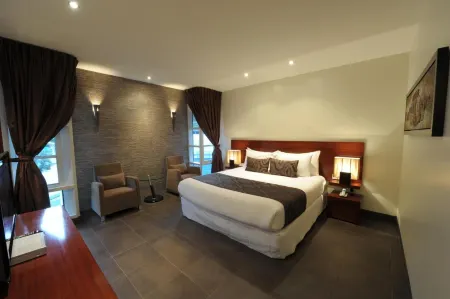 Lamana Hotel Отели рядом с достопримечательностью «Университет Папуа-Новая Гвинея»