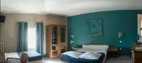 Logis Hotel le Clos des Oliviers Hotel a Saint-Martin-d'Ardeche