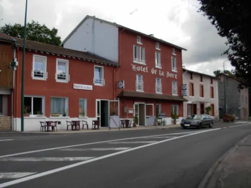 Logis Hôtel Restaurant de la Dore Hoteles en Vertolaye