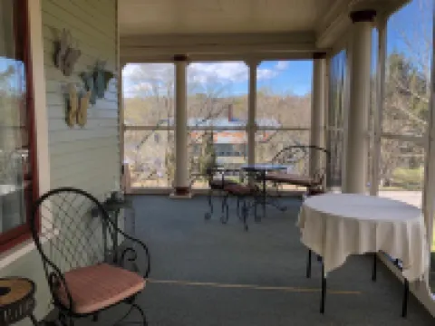 Guilford Bed and Breakfast