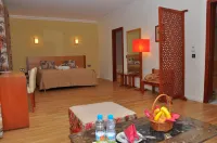 Across Hotels & Spa