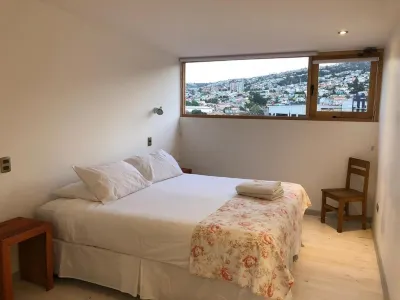 Escalera Al Puerto Guest House Hotels in 