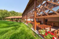 Penzion Zámek Lešany Hotels in Netvorice