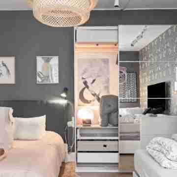 OW, by A&J - Familj & Bilen & Hunden - Liseberg & Avenyn! Rooms
