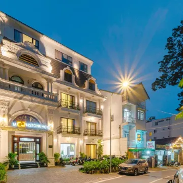 TTR Moonstone Apart Hotel