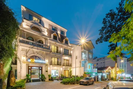 TTR Moonstone Apart Hotel Отели в г. Далат