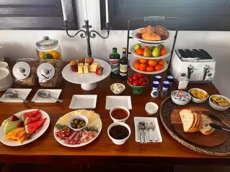 Ballina Manor Boutique Hotel Отели рядом с Аэропорт Байрон Гейтуэй