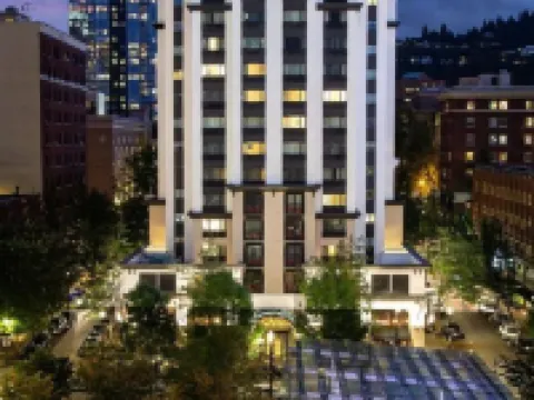 The Paramount Hotel Portland Hotels near Pioneer Courthouse Square