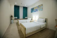 Like Inn Hotel  호텔