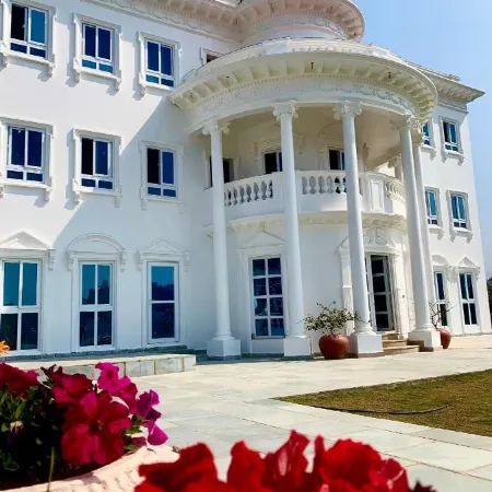 Dream Palace Resort