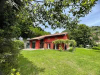 Ostello Casa Rossa Hotels in Oggebbio