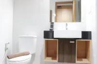 Brand New Studio Beverly Dago Apartment Near Itb by Travelio