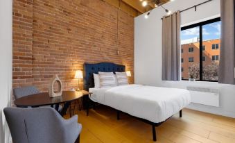 The Little Prince Rooms - Old Montreal