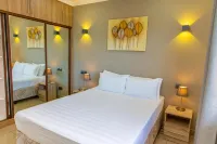 B Holiday Apartments Hotels near Pierre Poivre Statue