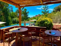 Hôtel et Résidence Costa Rossa Hotels in Ота