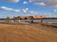 Morocco Deluxe Camp - Assif n'Itrane فنادق في إقليم الرشيدية