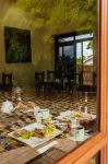 Shoki Shoki Lodge Arusha - breakfast