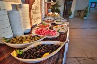 Artefes Hotel Old City & Spa - Завтрак