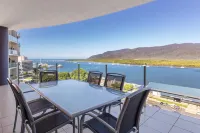 Piermonde Apartments Cairns - pemandangan pegunungan