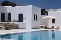 Ionathan Koufonisia Suites - Swimmingpools