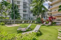 @ Marbella Lane - Breezy Studio@Diamond Head Beach Hotel Hotels in Diamond Head