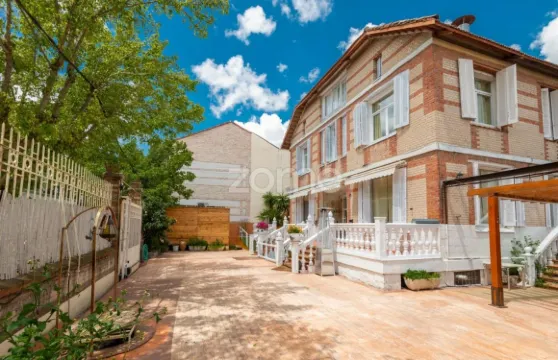 納瓦爾卡爾尼羅宅邸酒店