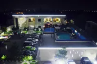 De Santos Hotel - ที่มีสระว่ายน้ำ