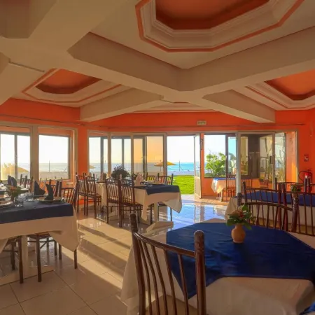 UMH Tarik Hotel