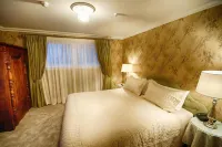 Theatre Royal Hotel Hotels in Kumara