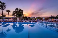 Argiri Resort Hotel & Apartments