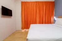 Blitz Hotel Batam Near Sultan Mahmud Ri'Ayat Shah Hotels in Sagulung