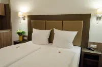 โรงแรมซิตี้ วีสบาเดิน - ที่มีที่จอดรถ