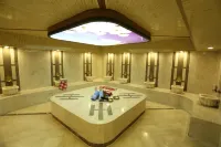 Life Corner Hotel - Spa