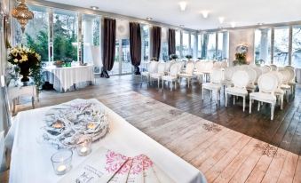 Dwór Giemzów Hotel - Autostrada A1