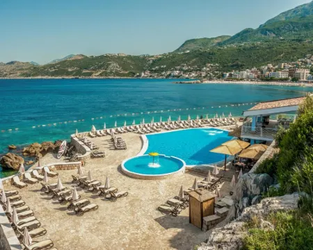 Radisson Resort Ruza Vjetrova 多布拉沃達酒店