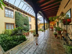 Hotel Casavieja