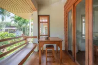 Betel Palm Village - Casa Retreat