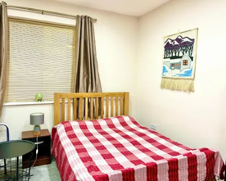 AR-Rahman, 1 bed + 1 Living room apartment 達特福德酒店