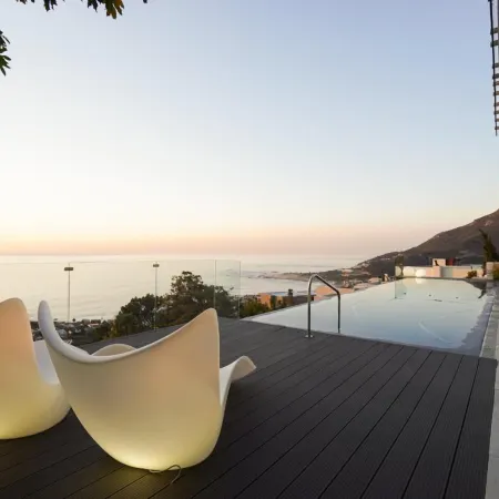 CB-One Luxury Stay
