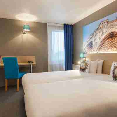 Brit Hotel Amiens Rooms