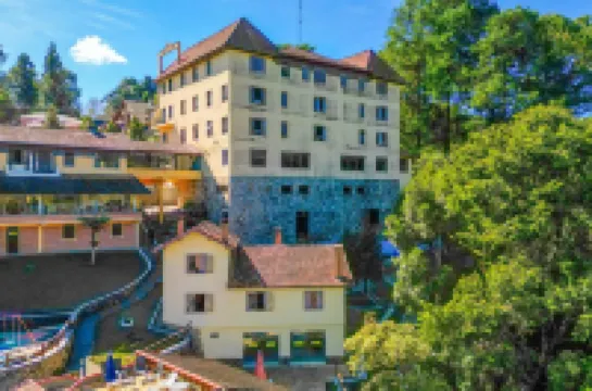 Velinn Hotel Ninho do Falcão Отели в г. 