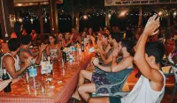 Coral Bungalows - bar