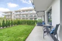 Ground floor apartment with a garden in Niechorze Hotel di Niechorze
