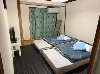 Guest House Hana Hotel dekat Kuil Nagara
