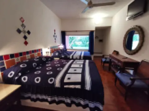 Hotel Doralba Inn Chichen โรงแรมในชิเชนอิตซา