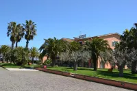 Villa Luigi Hotel & Restaurant Nuova Gestione فنادق في Tortoreto