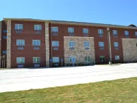 Red River Inn and Suites Hotels in Love County