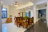 Hue Classic Hotel Hotels in Vy Da