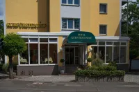 Hotel Kurfürstenhof Hotels in Weststadt